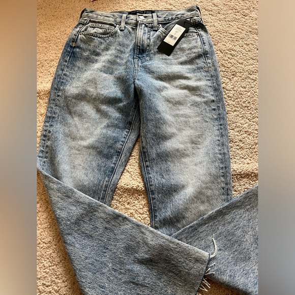 NWT Veronica Beard Carly Kick Flare High Rise Jeans 25 (0) - Picture 8 of 9